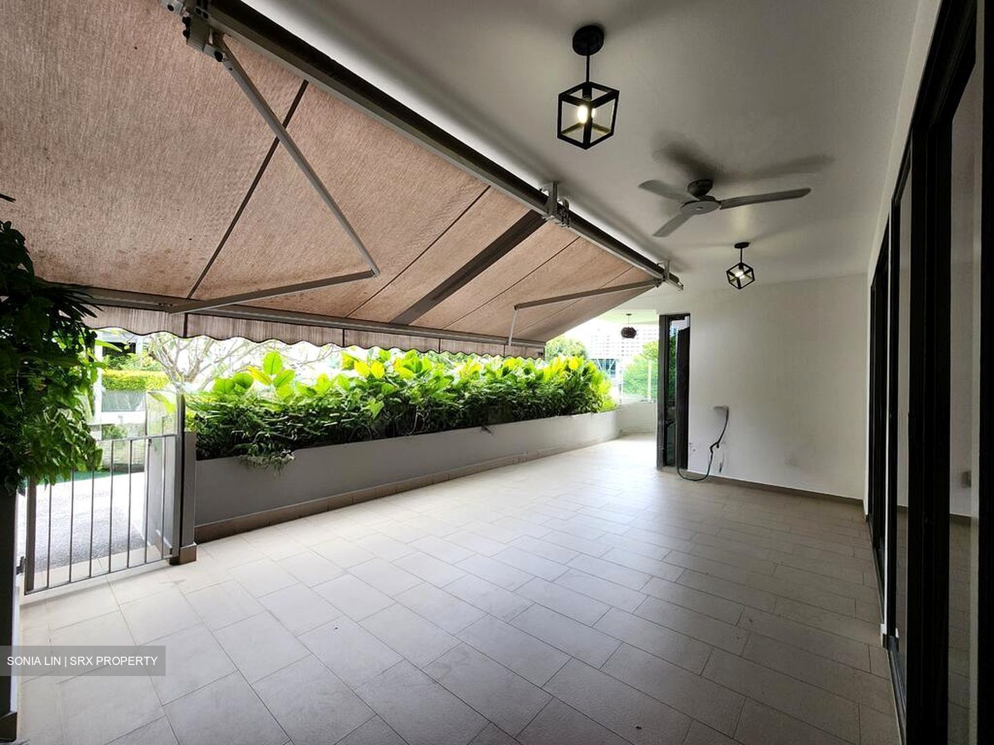Stratum (D18), Condominium #496659751